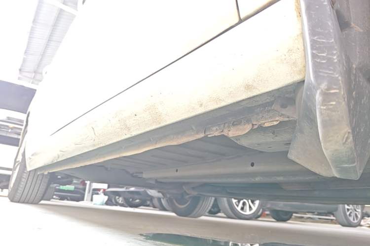 Used Citroen C4L 2014 1.8L Intelligent Drive Automatic Dynamic Model Right Side Sill