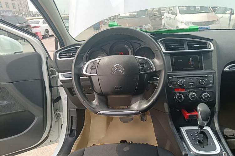Used Citroen C4L 2014 1.8L Intelligent Drive Automatic Enjoyment Model Steering Wheel