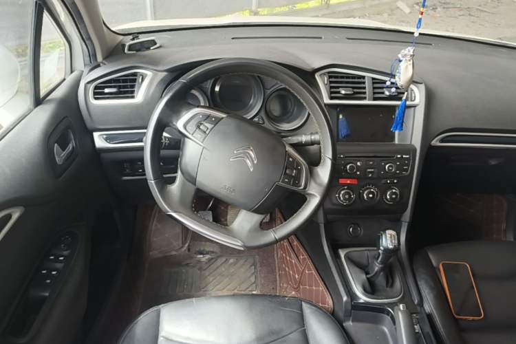 Used Citroen C4L 2014 1.8L Intelligent Drive Manual Enjoyment Model Steering Wheel