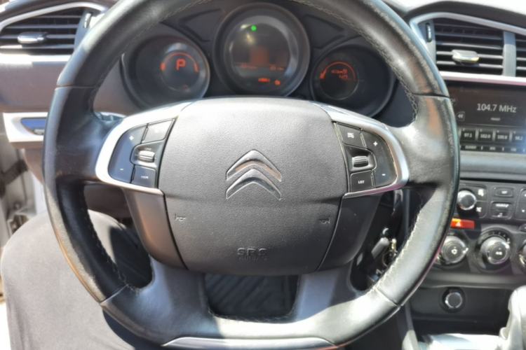 Used Citroen C4L 2014 1.8L Intelligent Drive Automatic Enjoyment Model Steering Wheel
