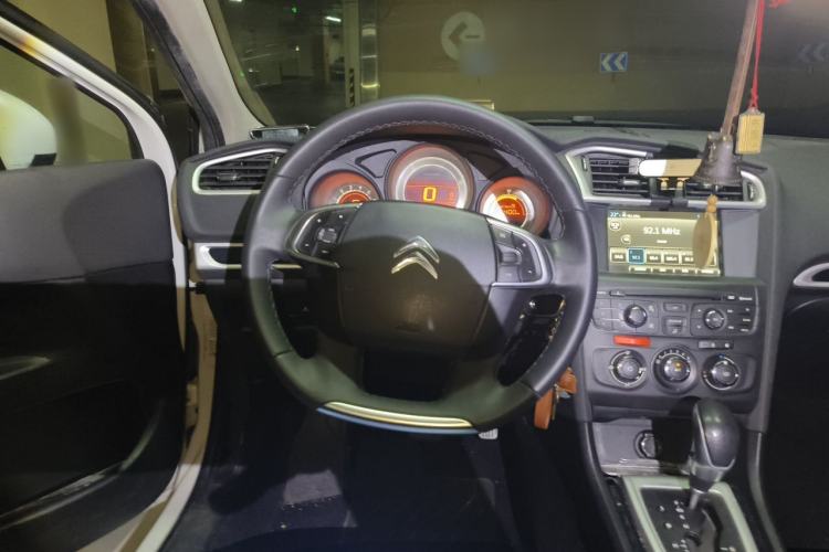 Used Citroen C4L 2014 1.8L Intelligent Drive Automatic Enjoyment Model Steering Wheel