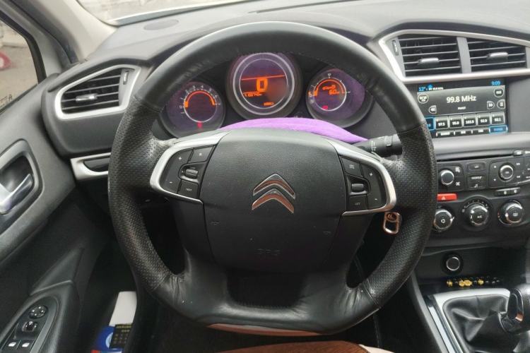 Used Citroen C4L 2014 1.8L Intelligent Drive Manual Enjoyment Model Steering Wheel