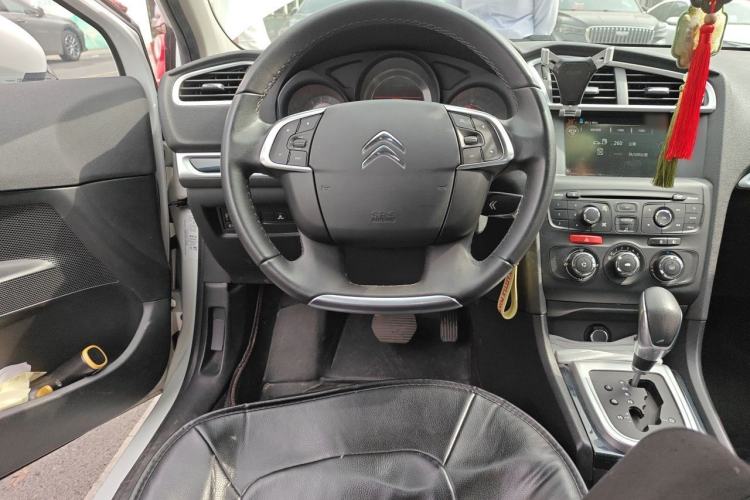 Used Citroen C4L 2014 1.8L Intelligent Drive Automatic Enjoyment Model Steering Wheel