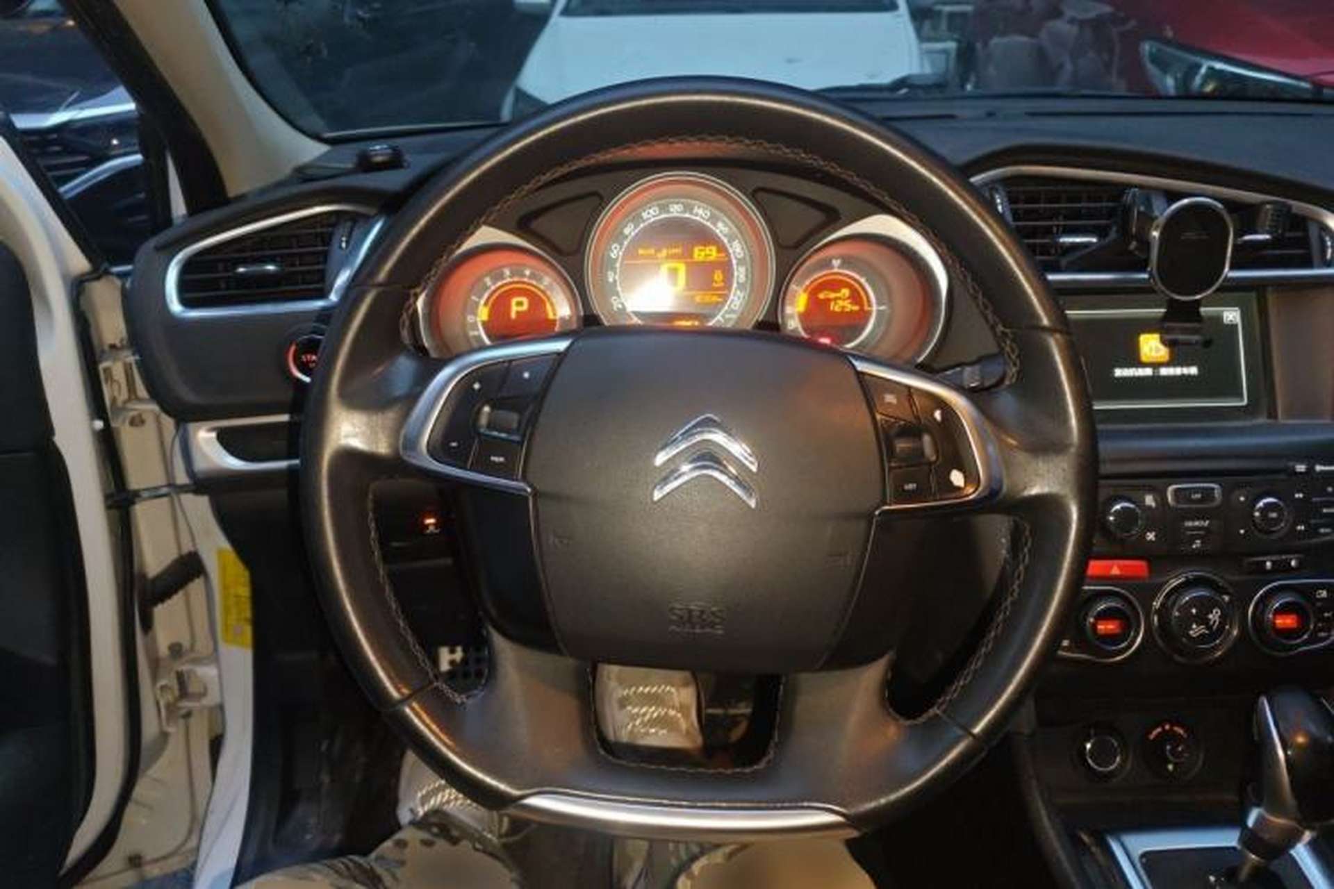Used Citroen C4L 2014 1.6THP Intelligent Drive Automatic Dynamic Model Steering Wheel