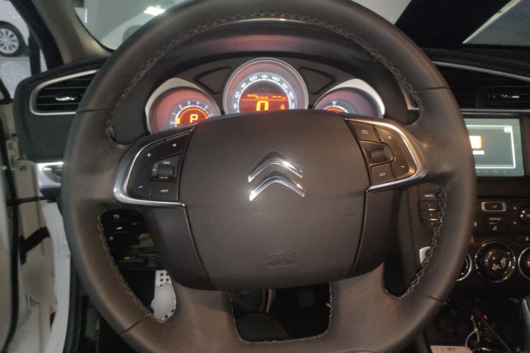 Used Citroen C4L 2014 1.8L Intelligent Drive Automatic Dynamic Model Steering Wheel