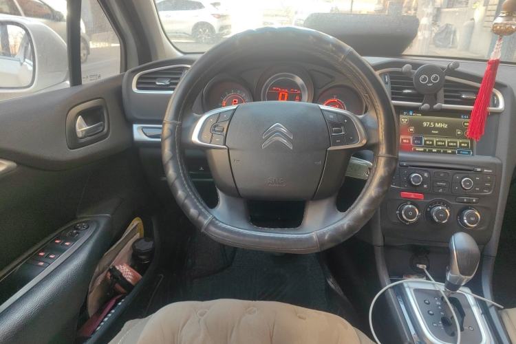 Used Citroen C4L 2014 1.8L Intelligent Drive Automatic Enjoyment Model Steering Wheel