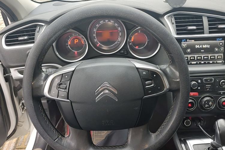 Used Citroen C4L 2014 1.6THP Intelligent Drive Automatic Dynamic Model Steering Wheel