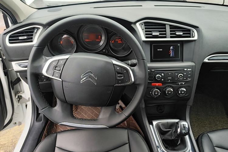 Used Citroen C4L 2014 1.8L Intelligent Drive Manual Enjoyment Model Steering Wheel