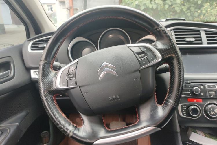 Used Citroen C4L 2014 1.6THP Intelligent Drive Automatic Dynamic Model Steering Wheel