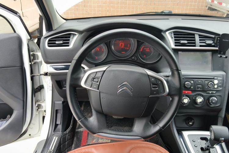 Used Citroen C4L 2014 1.8L Intelligent Drive Automatic Enjoyment Model Steering Wheel