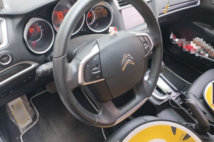 Used Citroen C4L 2014 1.6THP Intelligent Drive Automatic Dynamic Model Steering Wheel