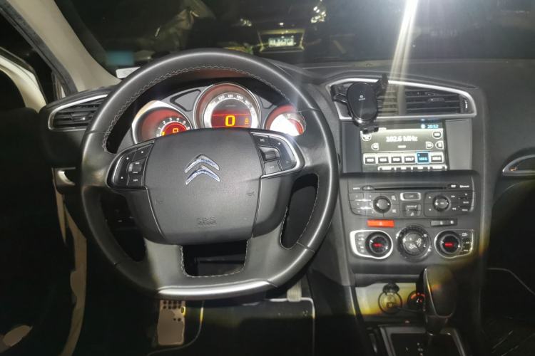 Used Citroen C4L 2014 1.8L Intelligent Drive Automatic Dynamic Model Steering Wheel