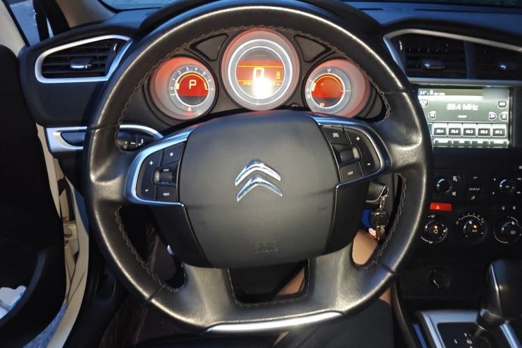 Used Citroen C4L 2014 1.8L Intelligent Drive Automatic Enjoyment Model Steering Wheel
