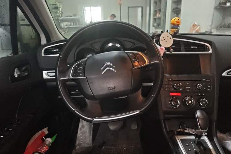 Used Citroen C4L 2014 1.8L Intelligent Drive Automatic Enjoyment Model Steering Wheel