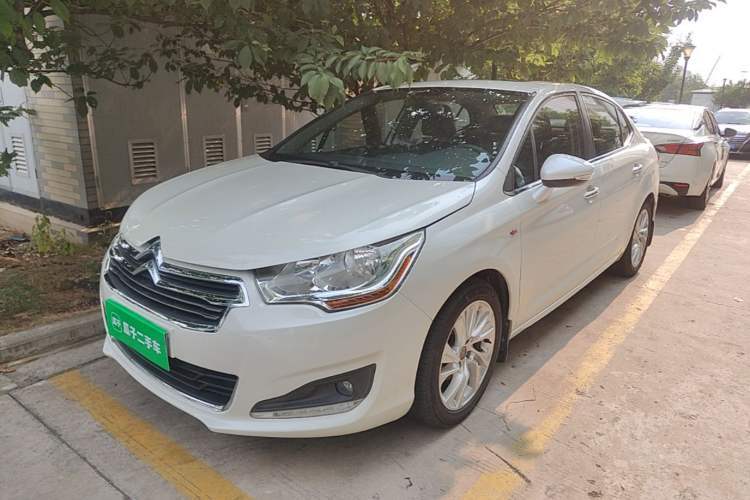 Ojetý Citroen C4L 2014 1.6THP Intelligent Drive Automatic Dynamic Model Guazi used car, China used car export, Used car for sale, Used cars, Cheapest cars for sale