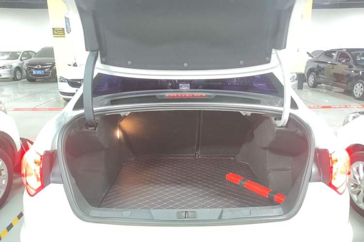 Used Citroen C4L 2014 1.6THP Intelligent Drive Automatic Dynamic Model Trunk