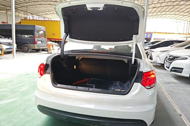 Used Citroen C4L 2014 1.8L Intelligent Drive Automatic Dynamic Model Trunk