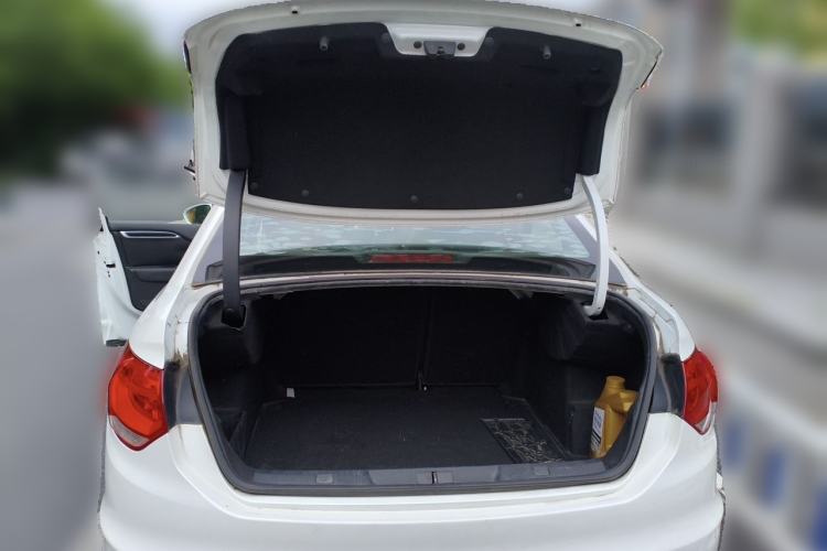 Used Citroen C4L 2014 1.8L Intelligent Drive Manual Version – Dynamic Edition Trunk