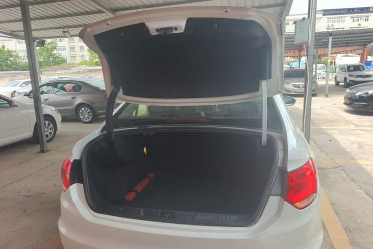 Used Citroen C4L 2014 1.8L Intelligent Drive Manual Enjoyment Model Trunk