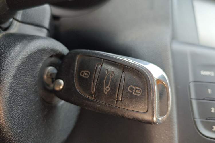 Used Citroen C4L 2014 1.8L Intelligent Drive Manual Enjoyment Model Vehicle Key