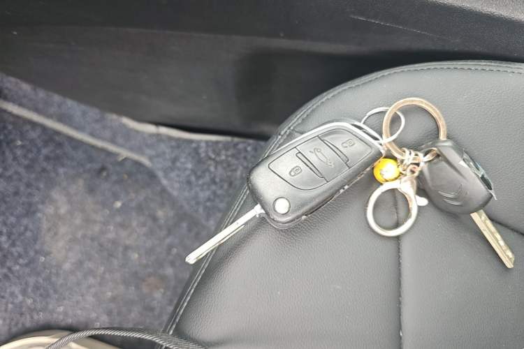 Used Citroen C4L 2014 1.8L Intelligent Drive Automatic Enjoyment Model Vehicle Key