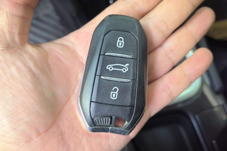 Used Citroen C4L 2014 1.6THP Intelligent Drive Automatic Dynamic Model Vehicle Key