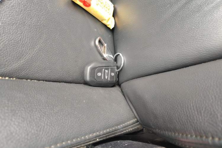 Used Citroen C4L 2014 1.8L Intelligent Drive Automatic Dynamic Model Vehicle Key