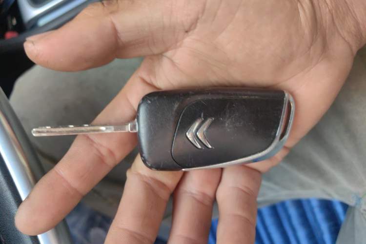 Used Citroen C4L 2014 1.8L Intelligent Drive Manual Enjoyment Model Vehicle Key