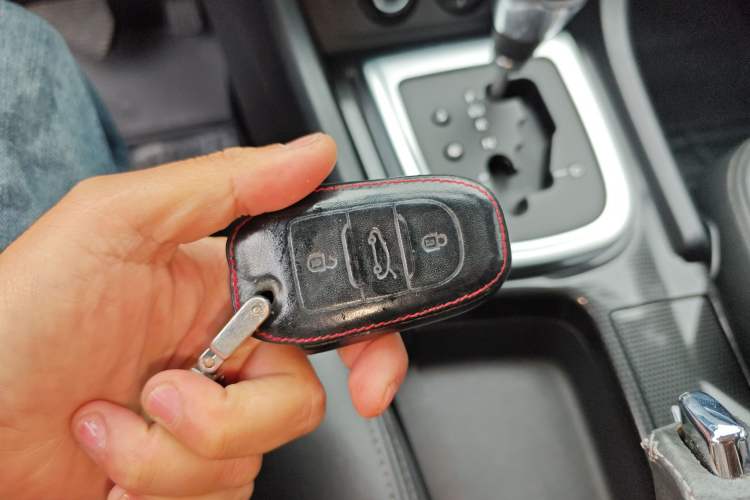 Used Citroen C4L 2014 1.8L Intelligent Drive Automatic Dynamic Model Vehicle Key