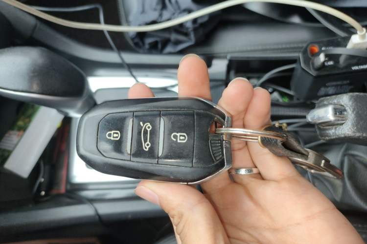 Used Citroen C4L 2014 1.6THP Intelligent Drive Automatic Dynamic Model Vehicle Key