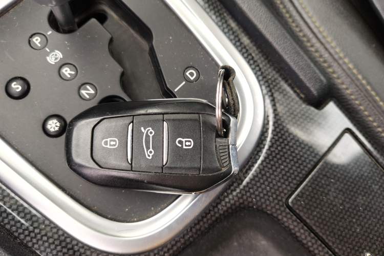 Used Citroen C4L 2014 1.6THP Intelligent Drive Automatic Dynamic Model Vehicle Key
