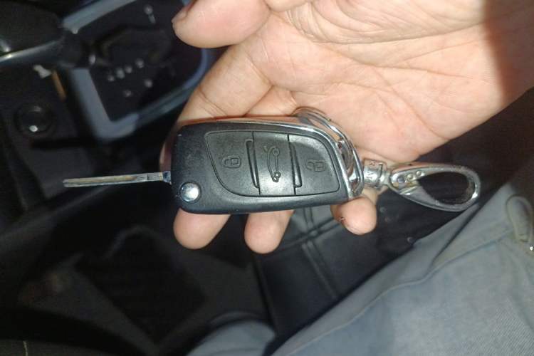 Used Citroen C4L 2014 1.8L Intelligent Drive Automatic Enjoyment Model Vehicle Key
