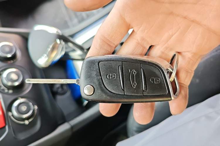 Used Citroen C4L 2014 1.8L Intelligent Drive Automatic Enjoyment Model Vehicle Key