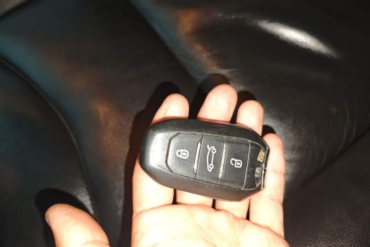 Used Citroen C4L 2014 1.6THP Intelligent Drive Automatic Dynamic Model Vehicle Key