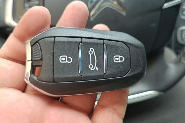 Used Citroen C4L 2014 1.6THP Intelligent Drive Automatic Dynamic Model Vehicle Key