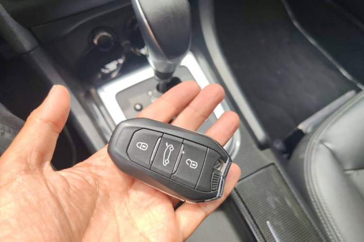 Used Citroen C4L 2014 1.6THP Intelligent Drive Automatic Dynamic Model Vehicle Key