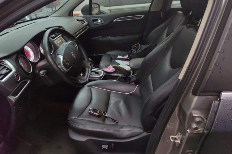 Used Citroen C4L 2015 1.8L Automatic Prestige Edition Left Front Seat