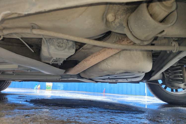 Used Citroen C4L 2015 1.8L Automatic Luxury Edition Left Side Sill