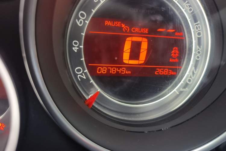Used Citroen C4L 2015 1.2T Automatic Prestige Edition Odometer Close Up