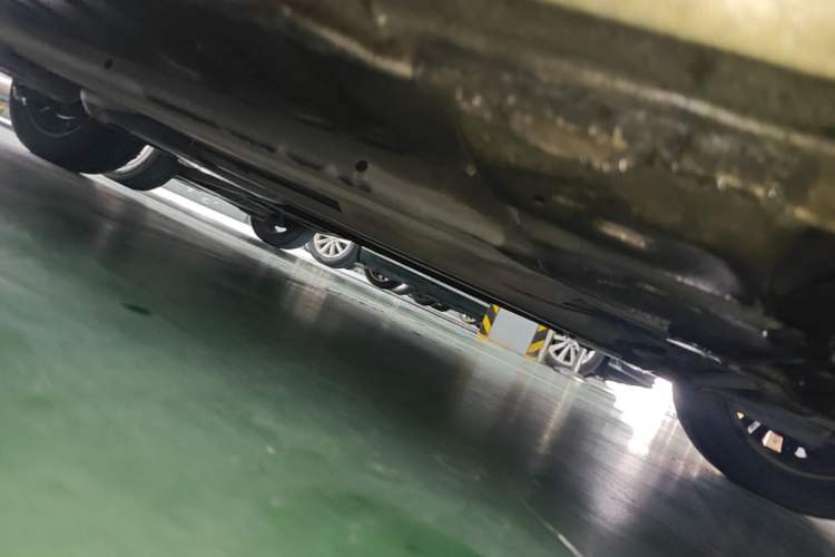 Used Citroen C4L 2015 1.8L Automatic Leading Edition Chassis Front Right