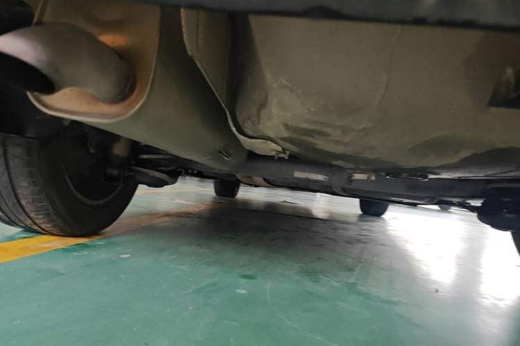 Used Citroen C4L 2015 1.8L Automatic Leading Edition Chassis Rear
