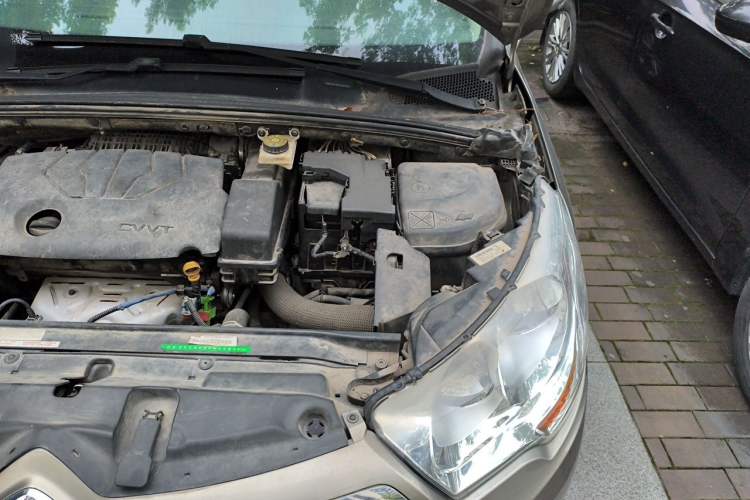 Used Citroen C4L 2015 1.8L Automatic Luxury Edition Engine Bay Left
