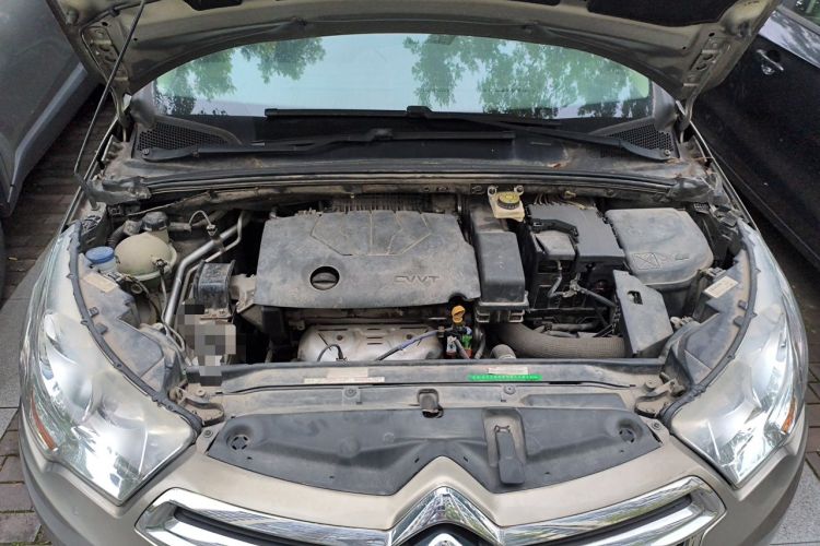 Used Citroen C4L 2015 1.8L Automatic Luxury Edition Engine Bay