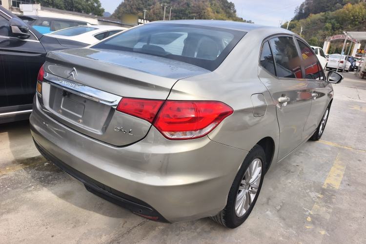 Used Citroen C4L 2015 1.2T Automatic Luxury Edition Exterior 5