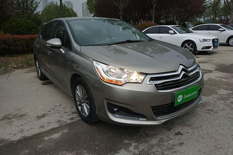 Used Citroen C4L 2015 1.2T Automatic Luxury Edition Front Right 45 Deg