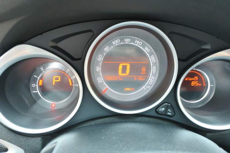 Used Citroen C4L 2015 1.6T Automatic Prestige Edition Instrument Cluster