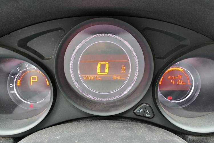 Used Citroen C4L 2015 1.8L Automatic Luxury Edition Instrument Cluster
