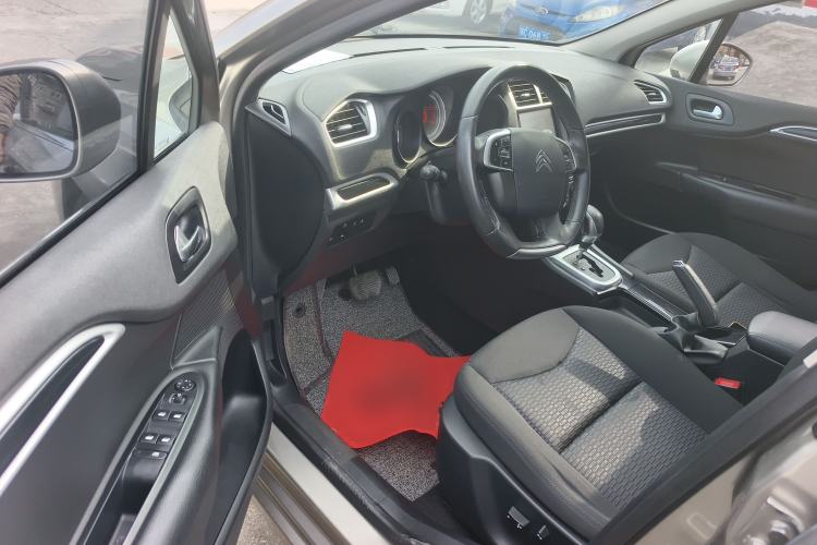 Used Citroen C4L 2015 1.2T Automatic Luxury Edition Interior 3