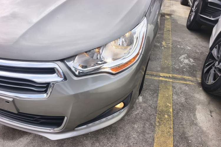Used Citroen C4L 2015 1.2T Automatic Luxury Edition Left Front Headlight
