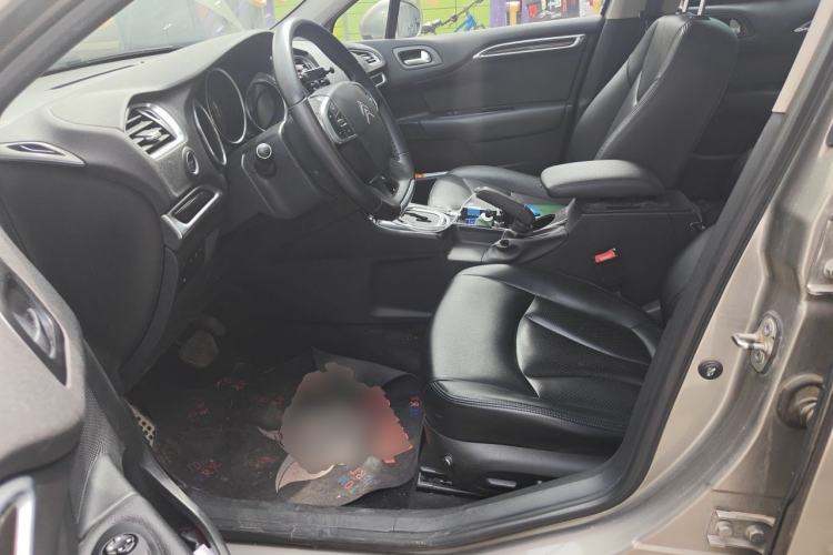 Used Citroen C4L 2015 1.2T Automatic Prestige Edition Left Front Seat